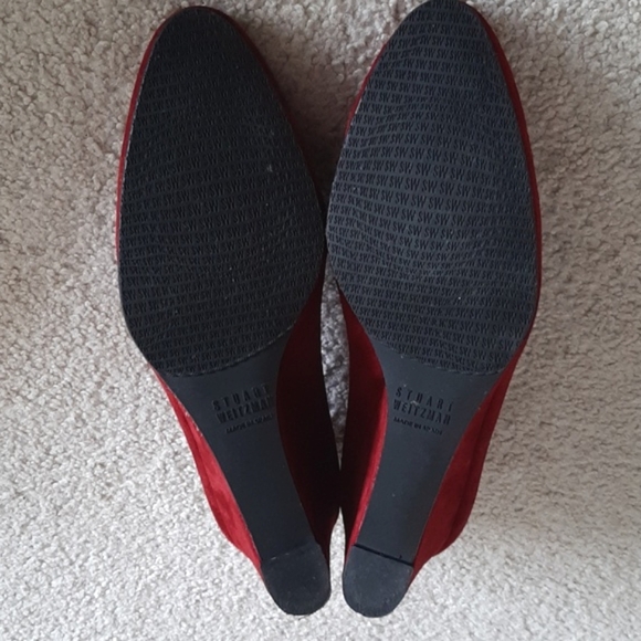 STUART WEITZMAN Gorgeous Rich Burgundy Red Suede Wedge Pumps - Near New - Picture 13 of 17